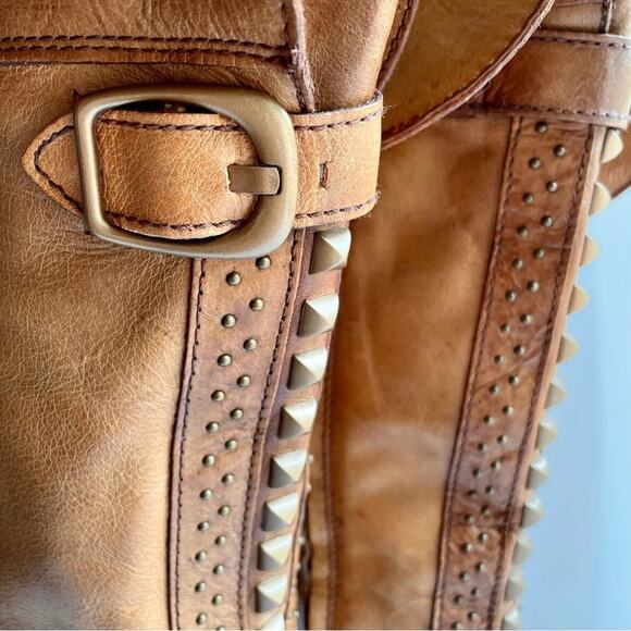 VINCE CAMUTO Bollo Knee High Boots Size 6 Leather Distressed Studs Boho Edgy - Picture 12 of 13